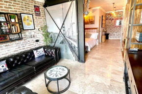 Stunning vintage Studio in the heart of the city PA 505